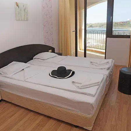 Hotel Regina Beach