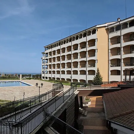 Hotel Regina Beach 3*